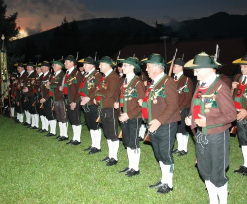 Ausrückung Ehrenkompanie Semmriach