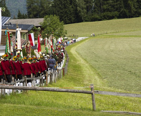 Herz Jesu Prozession Weerberg